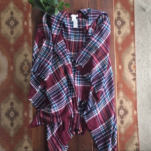 Shawl - Picture 8 of 8